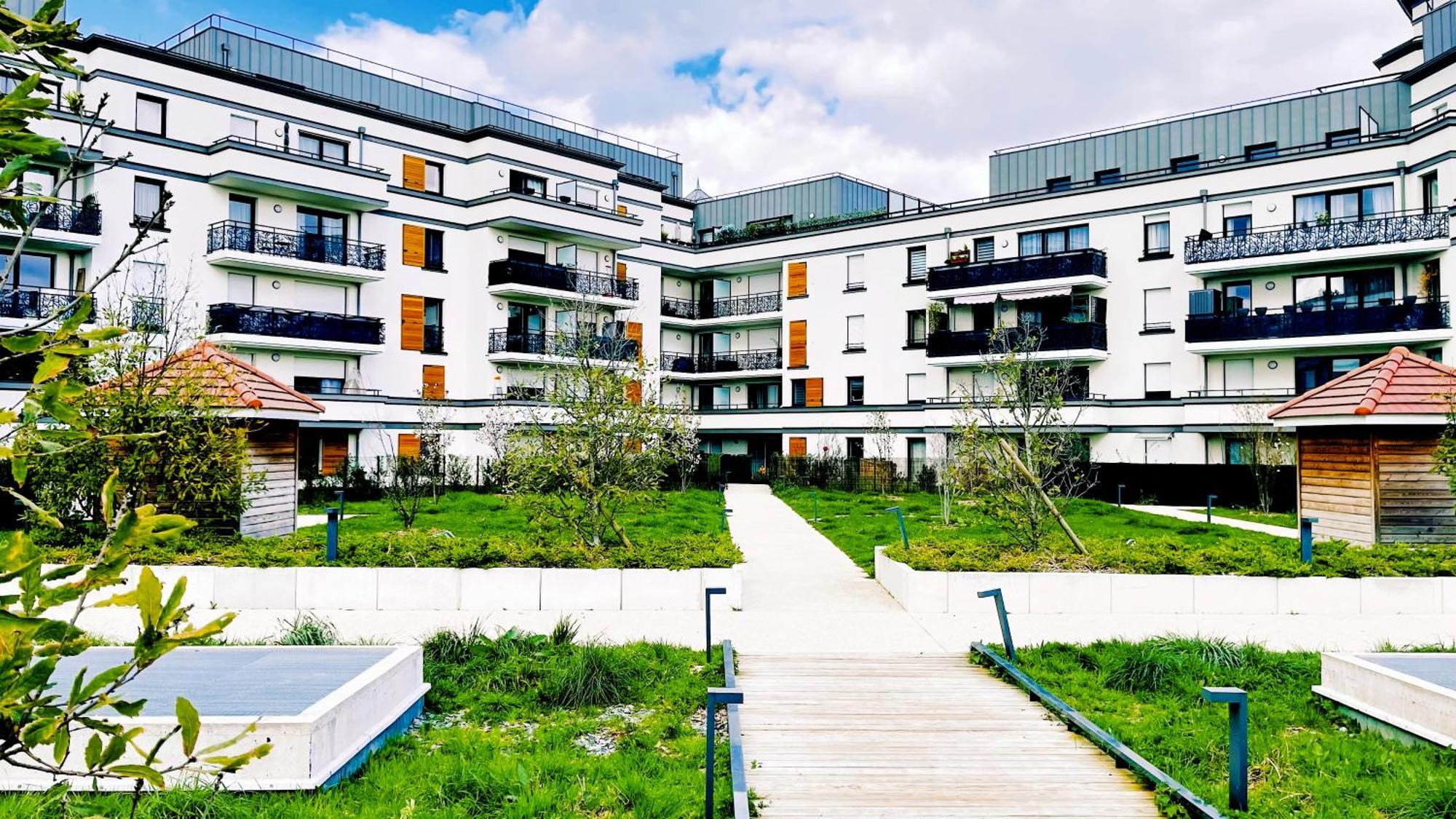 Apartamento Le Lion D'Or - Parking - Netflix - Wifi - Nerf Bussy-Saint-Georges Exterior foto